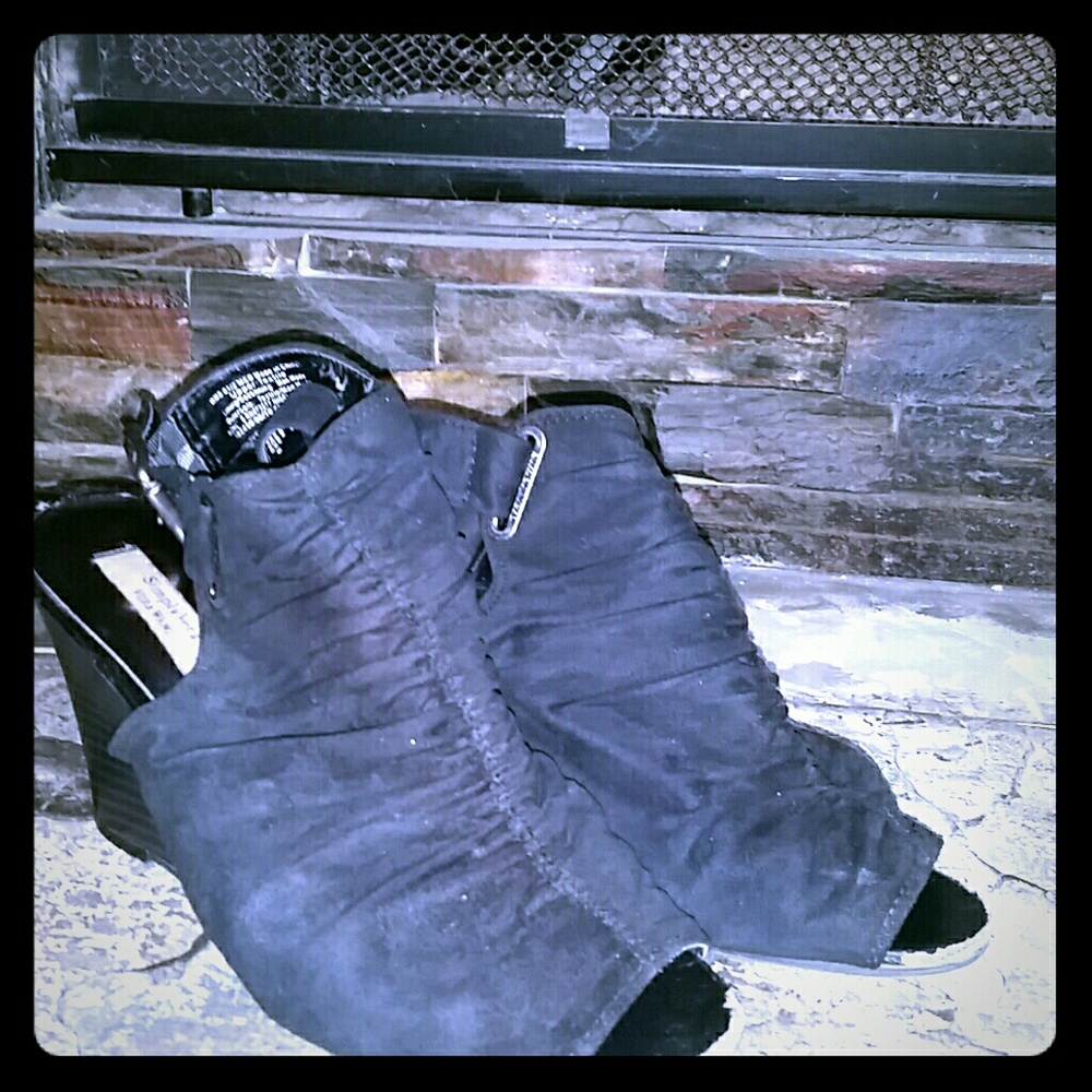 Black High Heels